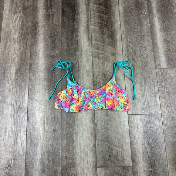 PINK Victoria's Secret Other - VS Rainbow Flounce Swim‎ Top
